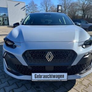 Alternative view of Renault Clio 6