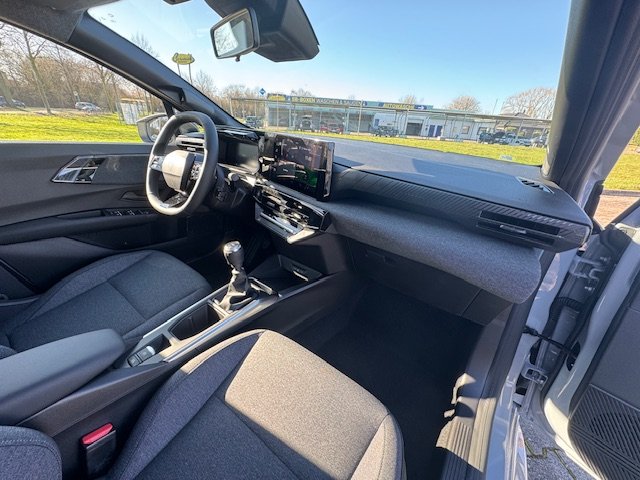 Renault Clio 6 – Bild 12